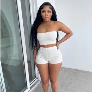 Coco paradise short set 🌴🤍